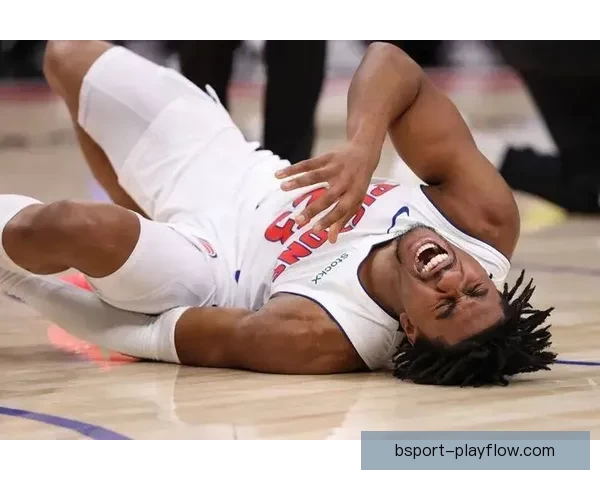 队记曝艾维曾赛后奇问记者私生活 被裁离队公牛无人惋惜更衣室冷漠